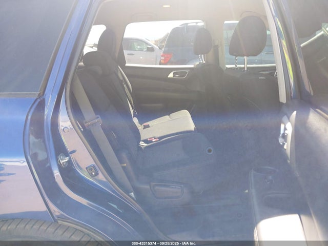 Nissan 2019 2019 5N1DR2MN7KC588887 Image 8