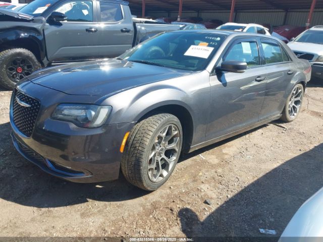 2018 CHRYSLER 300 2C3CCABG3JH326042 Photo 1