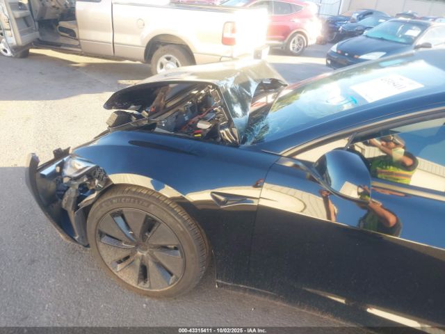 2025 TESLA MODEL 3 5YJ3E1EA1SF903865 Photo 5