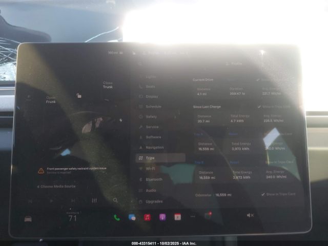 2025 TESLA MODEL 3 5YJ3E1EA1SF903865 Photo 6