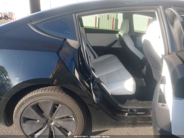 2025 TESLA MODEL 3 5YJ3E1EA1SF903865 Photo 7