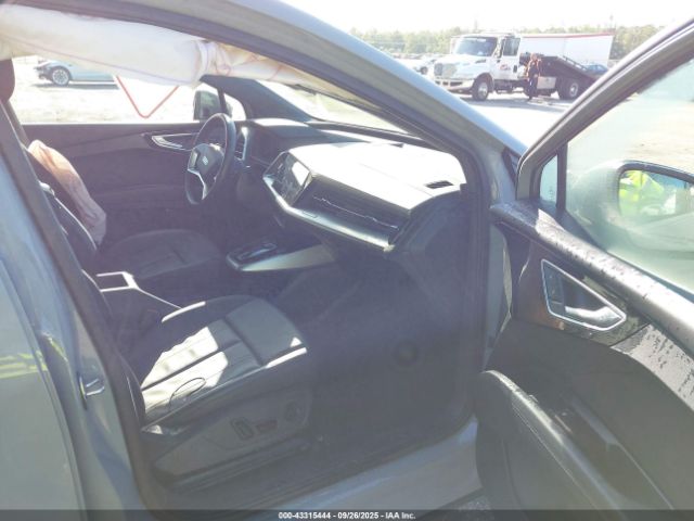 2024 AUDI Q4 E-TRON WA1LUBFZ2RP043949 Photo 4