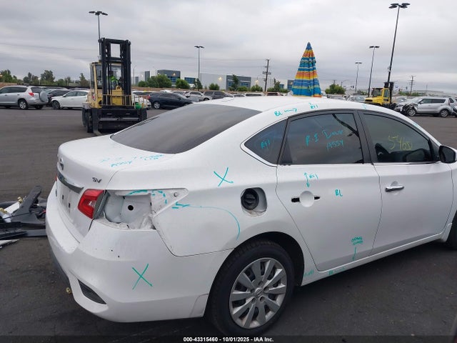 3N1AB7APXHY275883 Nissan 2017