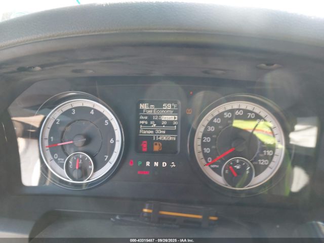 2017 RAM 1500 1C6RR6FT8HS783979 Photo 6