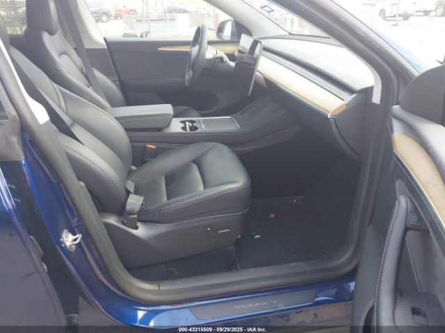 2023 TESLA MODEL Y 7SAYGDEE1PA078633 Photo 4