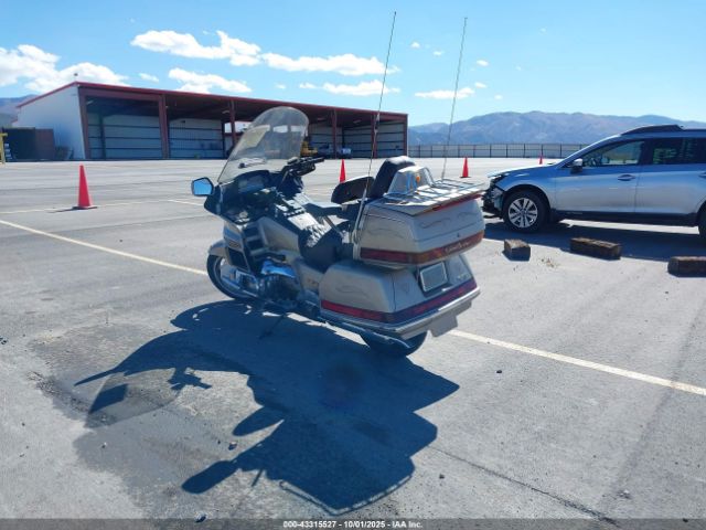 1988 HONDA GL1500 1HFSC2206JA008954 Photo 2