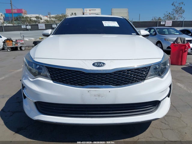 5XXGT4L38JG259984 KIA Optima Lx