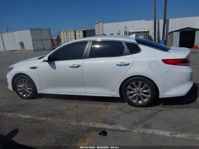 5XXGT4L38JG259984 KIA Optima Lx