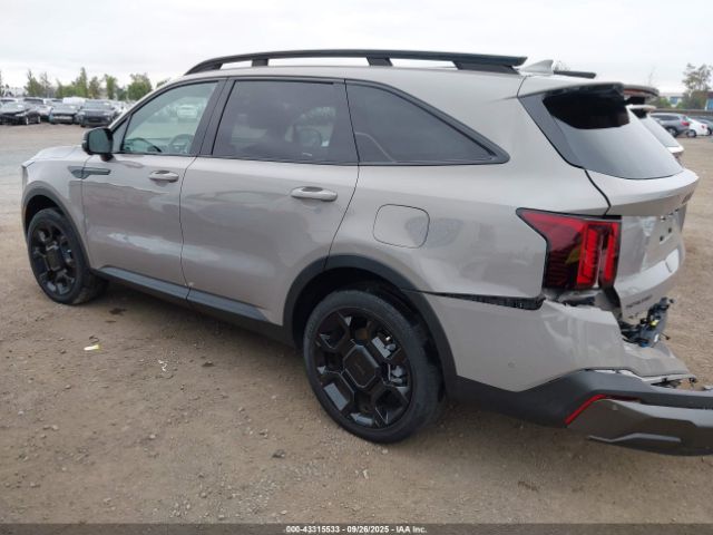 2025 KIA SORENTO 5XYRKDJF9SG332544 Photo 2