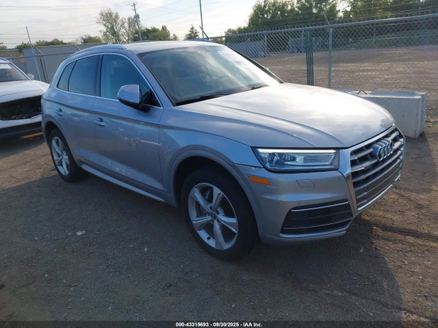 2020 AUDI Q5 WA1ANAFY1L2011679 Photo 0