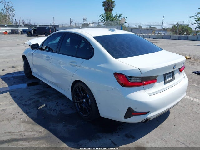 3MW5R1J00L8B18945 BMW 330I