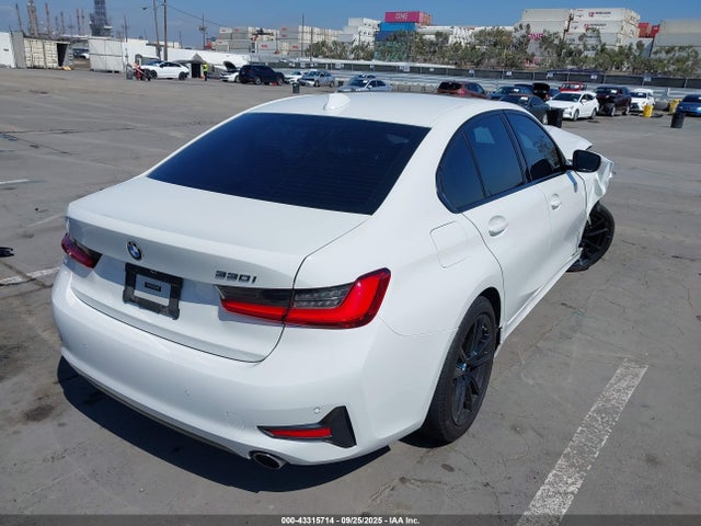 3MW5R1J00L8B18945 BMW 330I