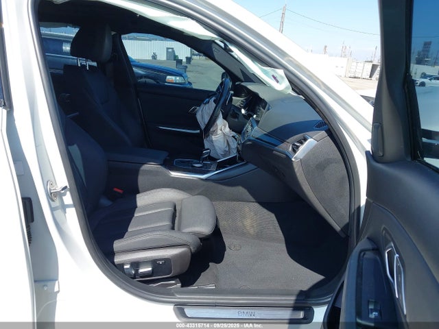 3MW5R1J00L8B18945 BMW 330I
