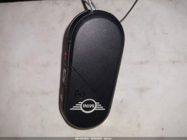 2025 MINI CONVERTIBLE WMW23GX07S2X35092 Photo 10