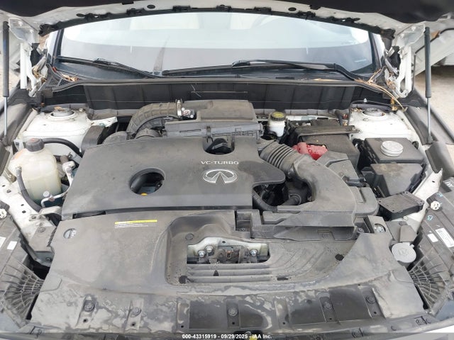 Infiniti 2019 2019 3PCAJ5M10KF133718 Image 10