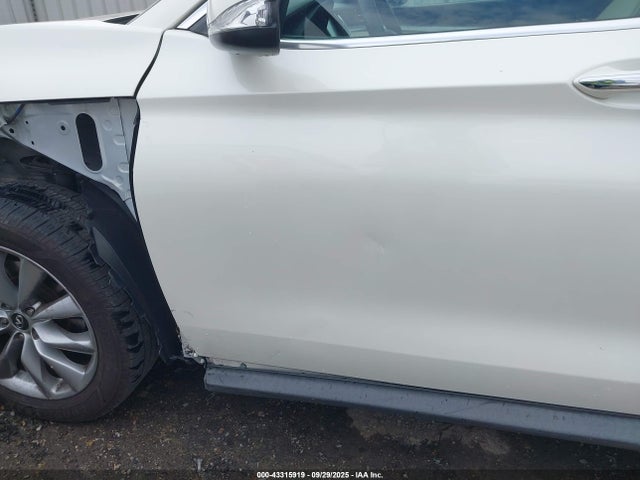 Infiniti 2019 2019 3PCAJ5M10KF133718 Image 19