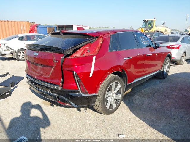 2024 CADILLAC LYRIQ 1GYKPMRK8RZ103556 Photo 3