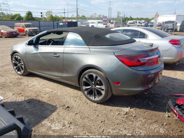 2018 BUICK CASCADA W04WH3N54JG092032 Photo 2