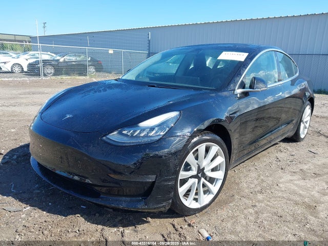 2018 TESLA MODEL 3 5YJ3E1EB9JF069190 Photo 1