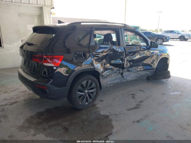 2023 VOLKSWAGEN TAOS 3VVCX7B2XPM313520 Photo 3