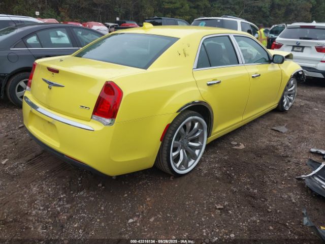 2019 CHRYSLER 300 2C3CCAEG3KH687171 Photo 3
