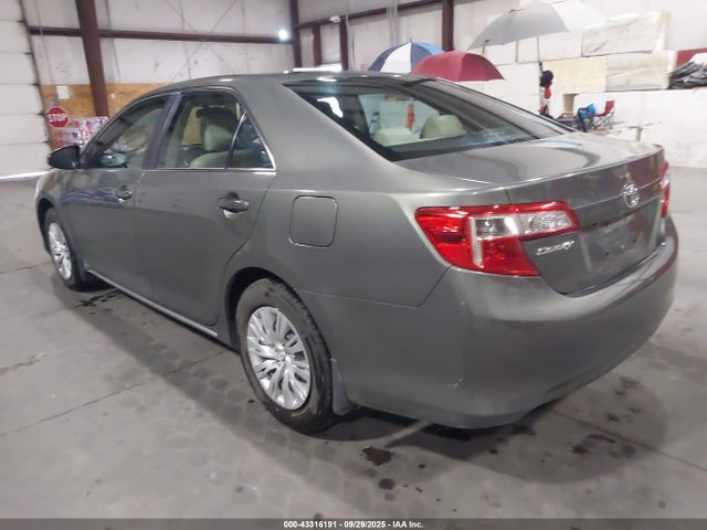 Toyota 2ar-fe 2014 4T4BF1FK1ER435990 Image 3