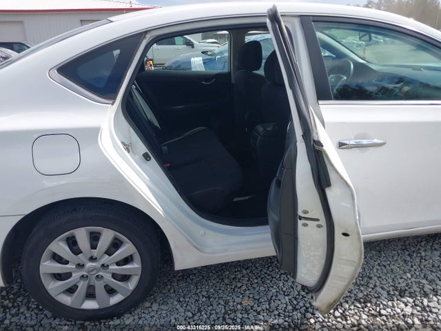 Nissan 2016 2016 3N1AB7AP1GY247016 Image 8