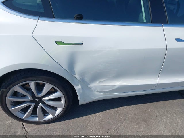 Продаж на аукціоні авто 2020 Tesla Model 3 Performance Dual Motor All-wheel Drive, vin: 5YJ3E1EC3LF627532, номер лоту: 43316276
