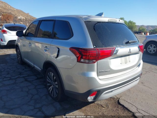 2020 MITSUBISHI OUTLANDER JA4AZ3A39LZ026871 Photo 2