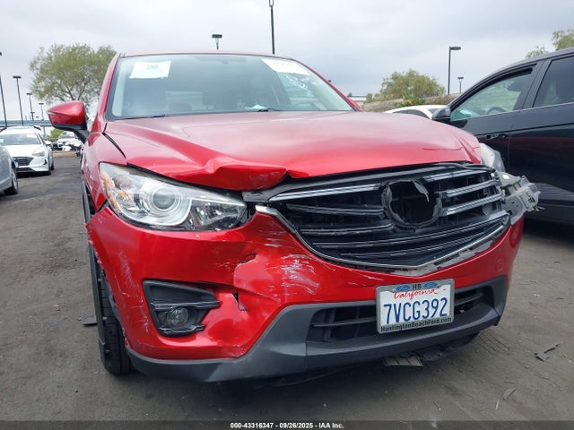 Mazda py 2016 JM3KE2CY7G0856923 Image 6