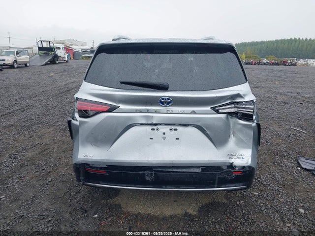5TDZSKFC4MS013898 Toyota Sienna
