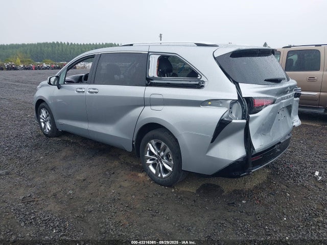 5TDZSKFC4MS013898 Toyota Sienna