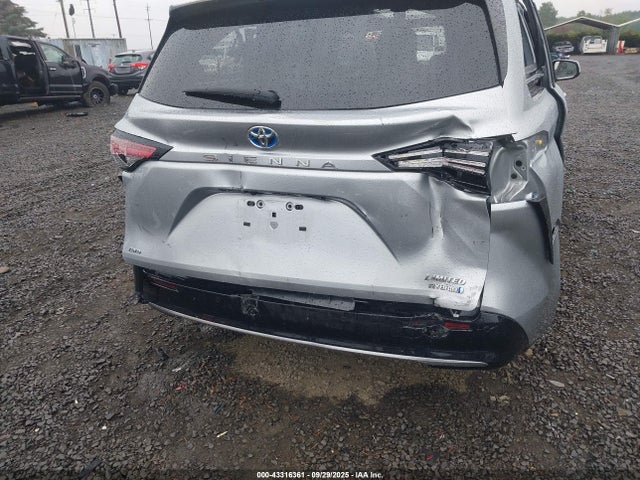 5TDZSKFC4MS013898 Toyota Sienna