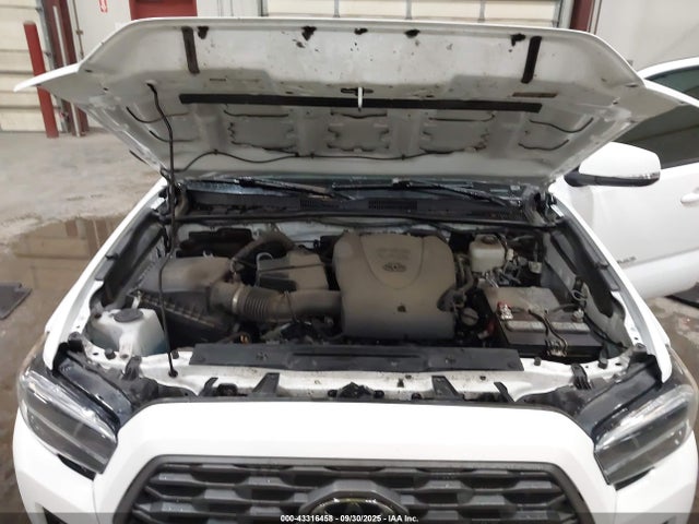 3TMCZ5ANXPM558665 Toyota Tacoma Trd Off Road