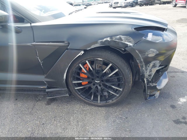 Aston Martin Dbx 707 2023 SD7VUJBW6PTV08872 Image 18