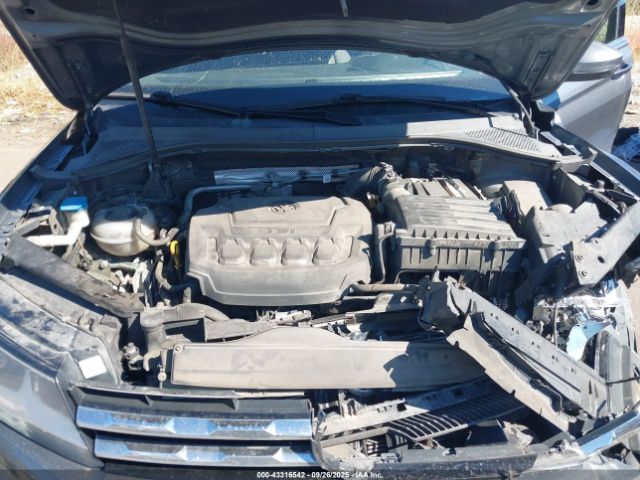 2019 VOLKSWAGEN TIGUAN 3VV2B7AX5KM201062 Photo 9