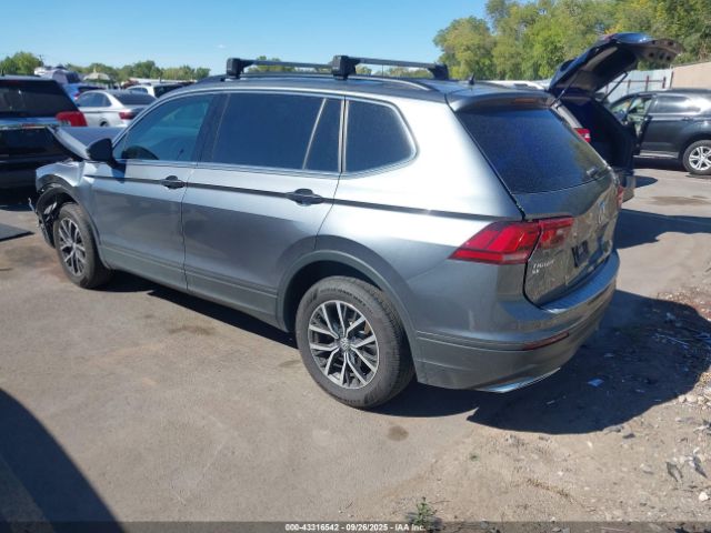 2019 VOLKSWAGEN TIGUAN 3VV2B7AX5KM201062 Photo 2