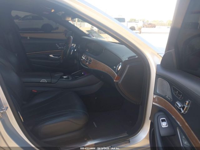 2014 MERCEDES-BENZ S 550 WDDUG8CB1EA006454 Photo 4