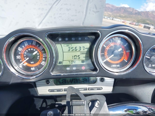 2011 KAWASAKI VN1700 JKBVNRJ12BA001351 Photo 6