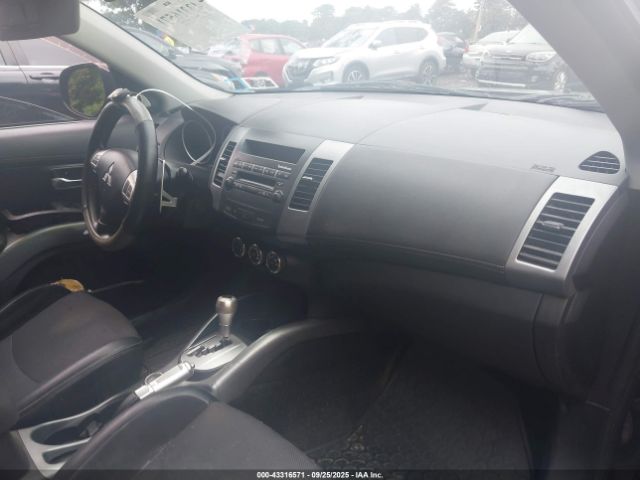 2011 MITSUBISHI OUTLANDER JA4JT5AX4BU014669 Photo 4
