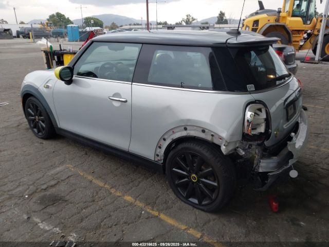 2021 MINI SE HARDTOP WMWXP3C04M2N33919 Photo 2