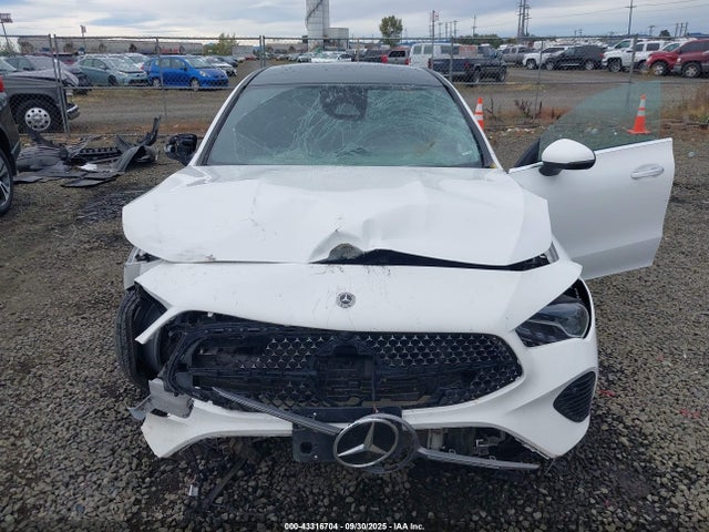 W1K5J4GB7SN516594 Mercedes-Benz m260