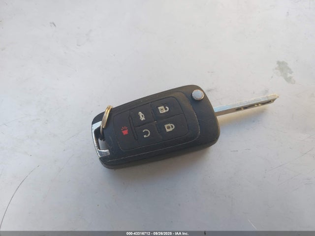 2GNALCEKXF6370631 Chevrolet Equinox 2lt