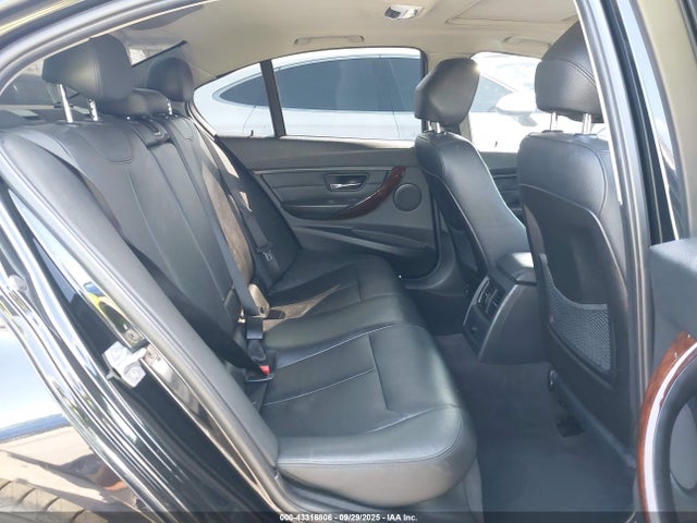 BMW 2014 2014 WBA3A5G54ENP28775 Image 8