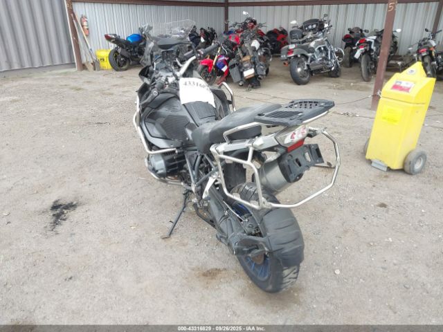 2017 BMW R1200 WB10A120XHZ667470 Photo 2