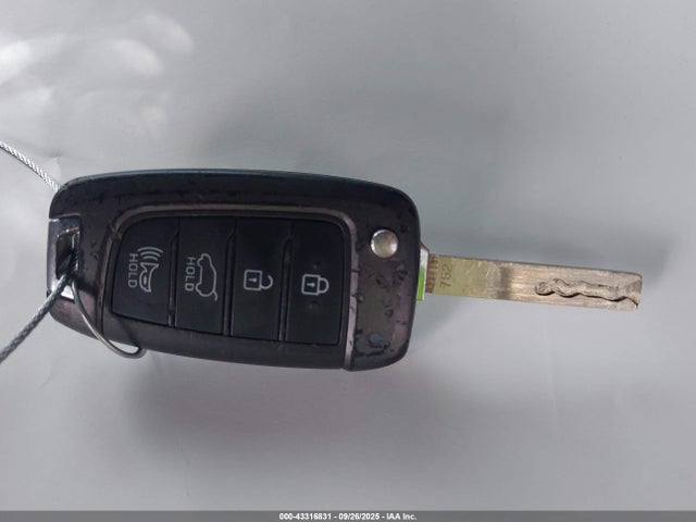 KM8K12AA6MU741143 Hyundai mpi nu