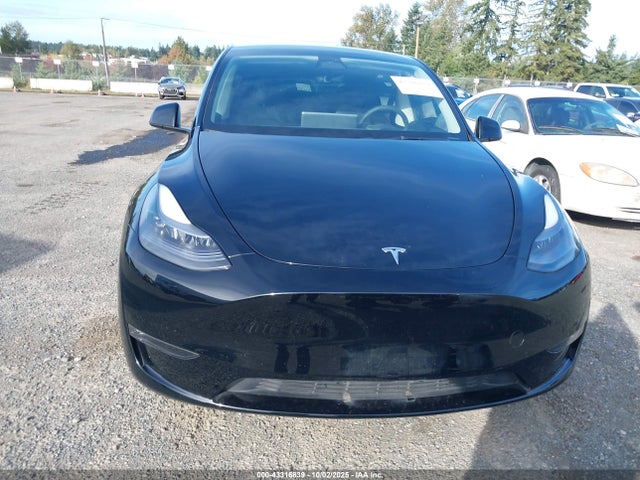 7SAYGDEE1PF760009 Tesla 2023