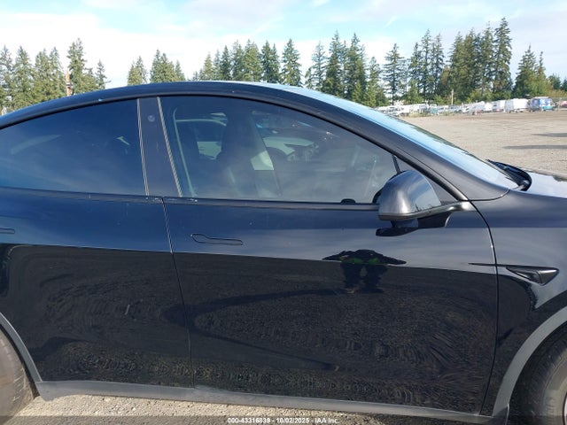 7SAYGDEE1PF760009 Tesla 2023