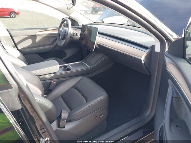 7SAYGDEE1PF760009 Tesla 2023