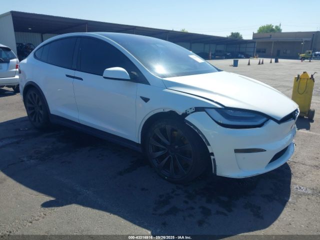 2022 TESLA MODEL X 7SAXCBE68NF329619
